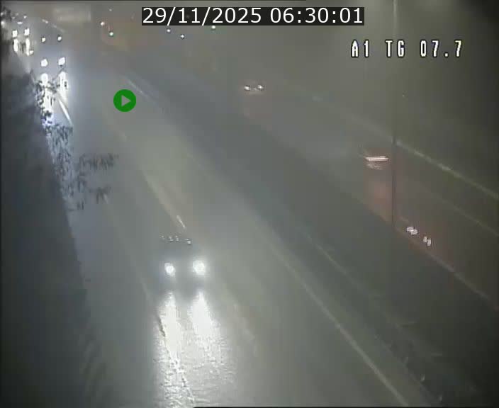 <h2>Traffic live webcam Luxembourg Kirchberg - A1 direction Luxembourg-ville - BK 7.7</h2>