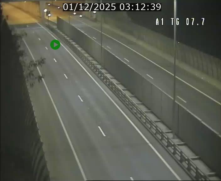 <h2>Traffic live webcam Luxembourg Kirchberg - A1 direction Luxembourg-ville - BK 7.7</h2>