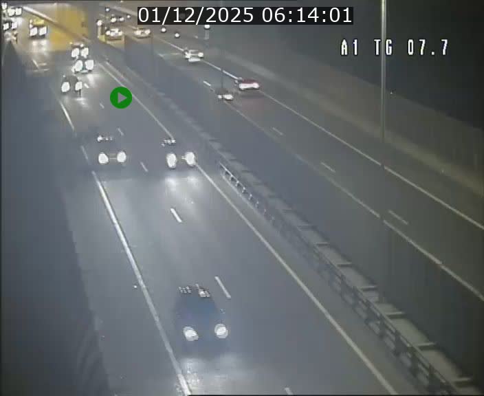 <h2>Traffic live webcam Luxembourg Kirchberg - A1 direction Luxembourg-ville - BK 7.7</h2>