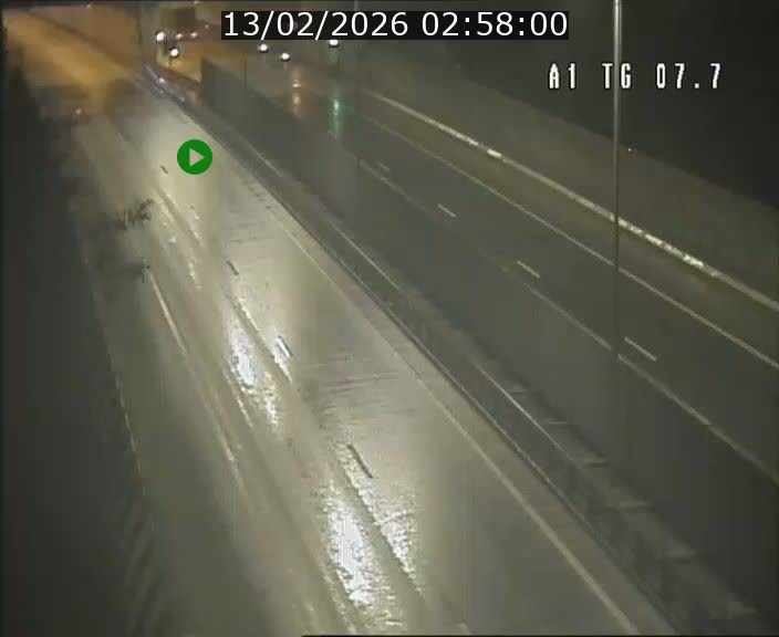 <h2>Traffic live webcam Luxembourg Kirchberg - A1 direction Luxembourg-ville - BK 7.7</h2>