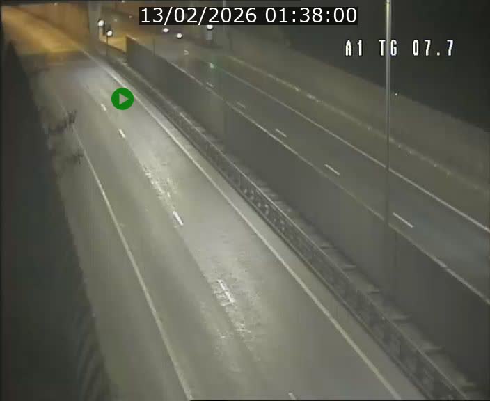 <h2>Traffic live webcam Luxembourg Kirchberg - A1 direction Luxembourg-ville - BK 7.7</h2>
