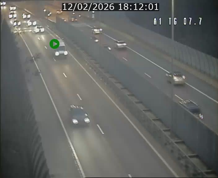 <h2>Traffic live webcam Luxembourg Kirchberg - A1 direction Luxembourg-ville - BK 7.7</h2>