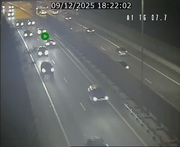 <h2>Traffic live webcam Luxembourg Kirchberg - A1 direction Luxembourg-ville - BK 7.7</h2>