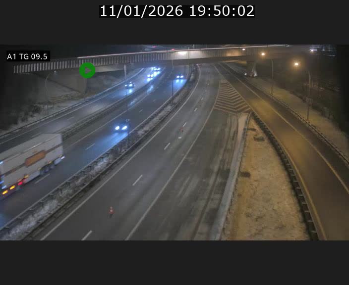 Traffic live webcam Luxembourg Jonction Grünewald - A1 direction Luxembourg-ville - BK 9.5