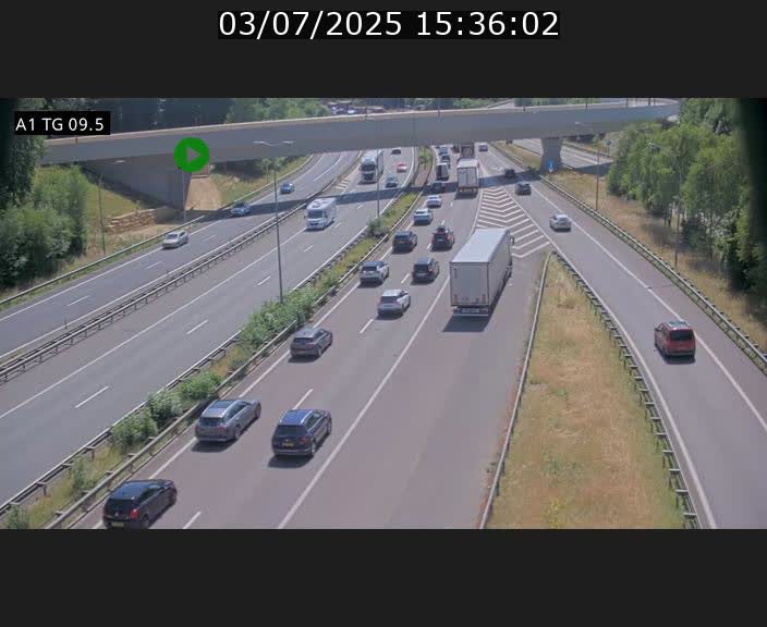 Traffic live webcam Luxembourg Jonction Grünewald - A1 direction Luxembourg-ville - BK 9.5
