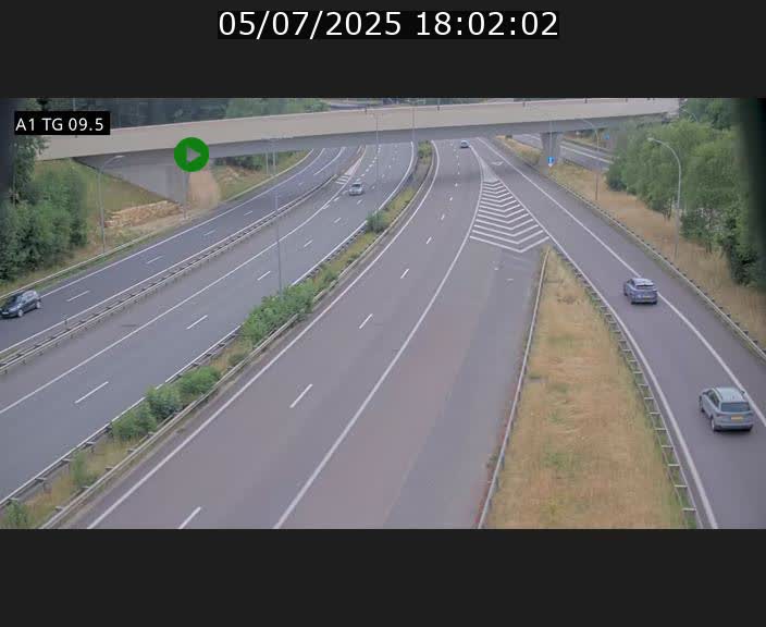 <h2>Traffic live webcam Luxembourg Jonction Grünewald - A1 direction Luxembourg-ville - BK 9.5</h2>