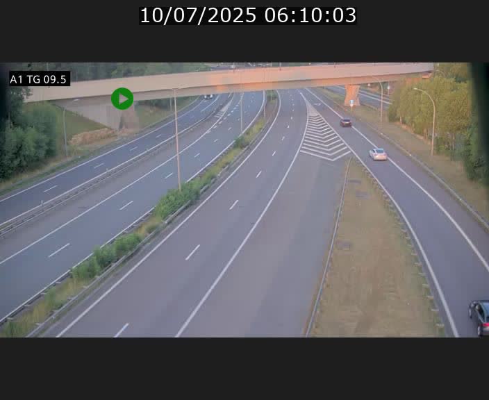 <h2>Traffic live webcam Luxembourg Jonction Grünewald - A1 direction Luxembourg-ville - BK 9.5</h2>