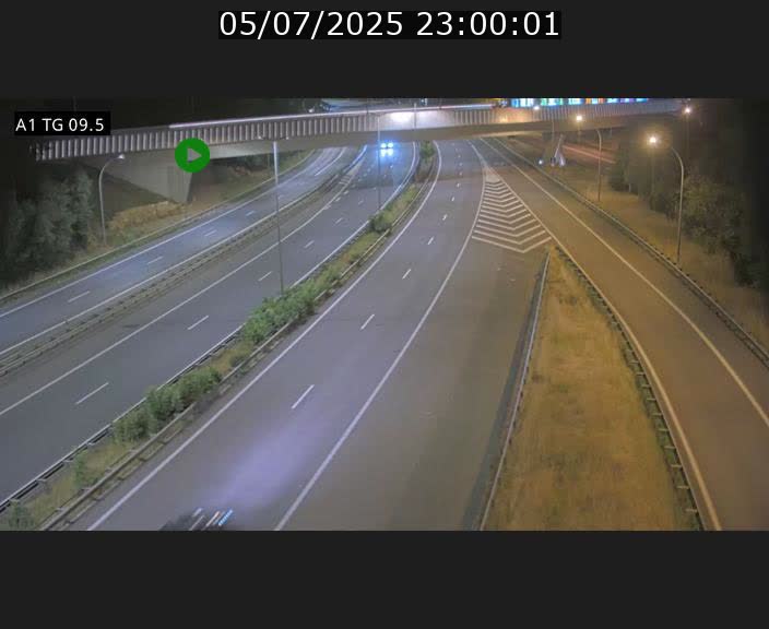 <h2>Traffic live webcam Luxembourg Jonction Grünewald - A1 direction Luxembourg-ville - BK 9.5</h2>