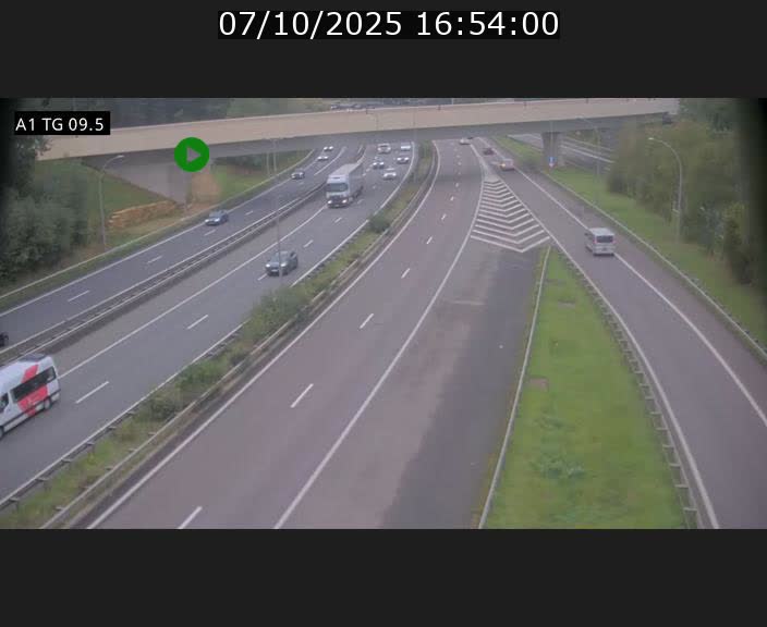 <h2>Traffic live webcam Luxembourg Jonction Grünewald - A1 direction Luxembourg-ville - BK 9.5</h2>