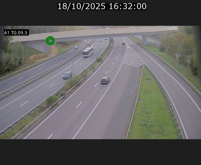 <h2>Traffic live webcam Luxembourg Jonction Grünewald - A1 direction Luxembourg-ville - BK 9.5</h2>