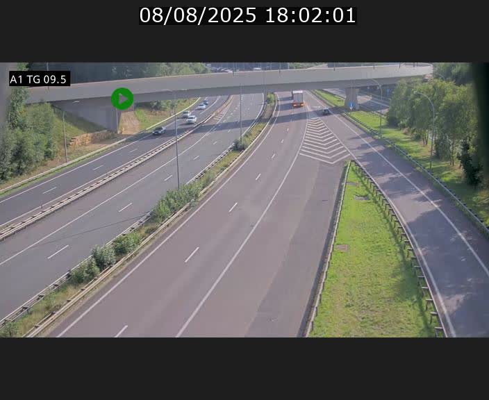 <h2>Traffic live webcam Luxembourg Jonction Grünewald - A1 direction Luxembourg-ville - BK 9.5</h2>