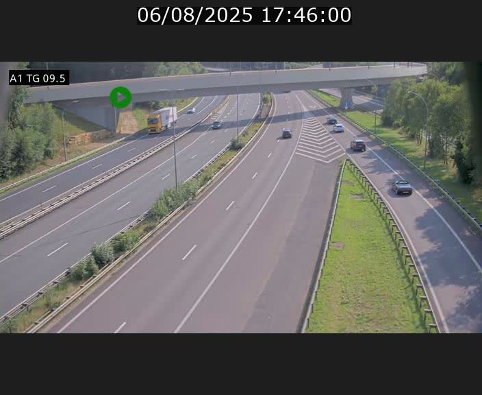 <h2>Traffic live webcam Luxembourg Jonction Grünewald - A1 direction Luxembourg-ville - BK 9.5</h2>