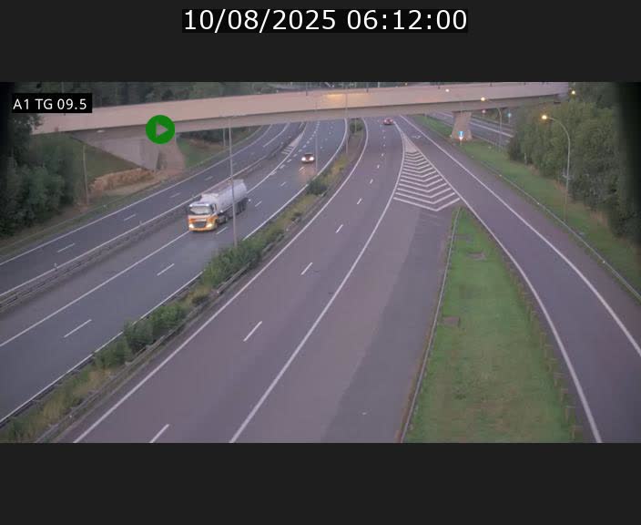 <h2>Traffic live webcam Luxembourg Jonction Grünewald - A1 direction Luxembourg-ville - BK 9.5</h2>