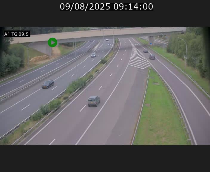 <h2>Traffic live webcam Luxembourg Jonction Grünewald - A1 direction Luxembourg-ville - BK 9.5</h2>