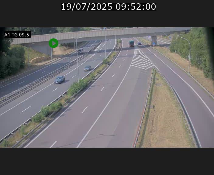 <h2>Traffic live webcam Luxembourg Jonction Grünewald - A1 direction Luxembourg-ville - BK 9.5</h2>