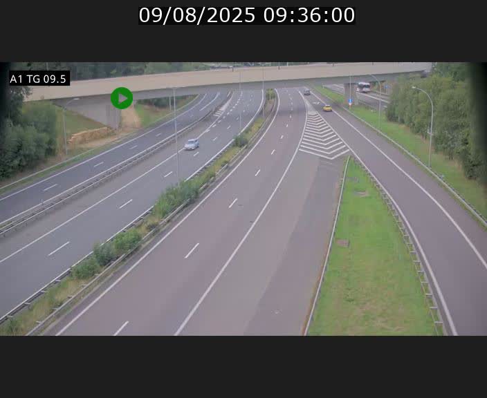 <h2>Traffic live webcam Luxembourg Jonction Grünewald - A1 direction Luxembourg-ville - BK 9.5</h2>