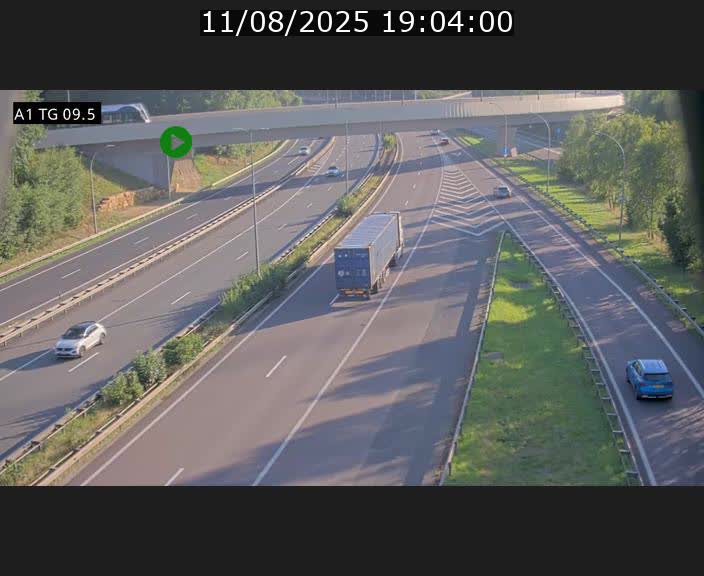 <h2>Traffic live webcam Luxembourg Jonction Grünewald - A1 direction Luxembourg-ville - BK 9.5</h2>