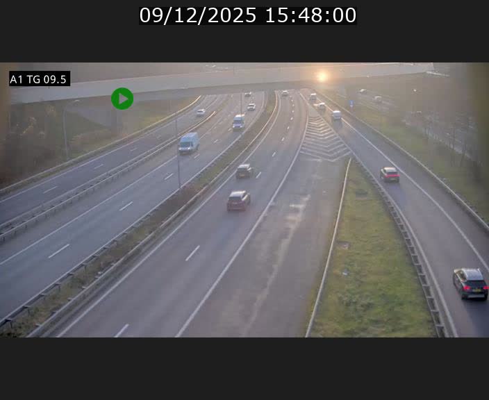 <h2>Traffic live webcam Luxembourg Jonction Grünewald - A1 direction Luxembourg-ville - BK 9.5</h2>