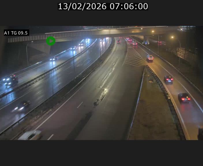 Traffic live webcam Luxembourg Jonction Grünewald - A1 direction Luxembourg-ville - BK 9.5