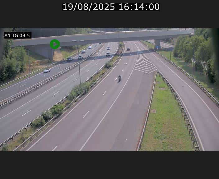 <h2>Traffic live webcam Luxembourg Jonction Grünewald - A1 direction Luxembourg-ville - BK 9.5</h2>