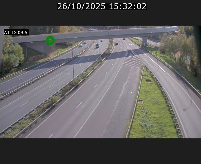 <h2>Traffic live webcam Luxembourg Jonction Grünewald - A1 direction Luxembourg-ville - BK 9.5</h2>
