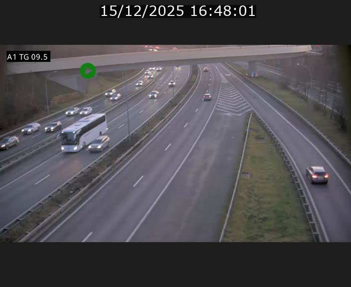 <h2>Traffic live webcam Luxembourg Jonction Grünewald - A1 direction Luxembourg-ville - BK 9.5</h2>