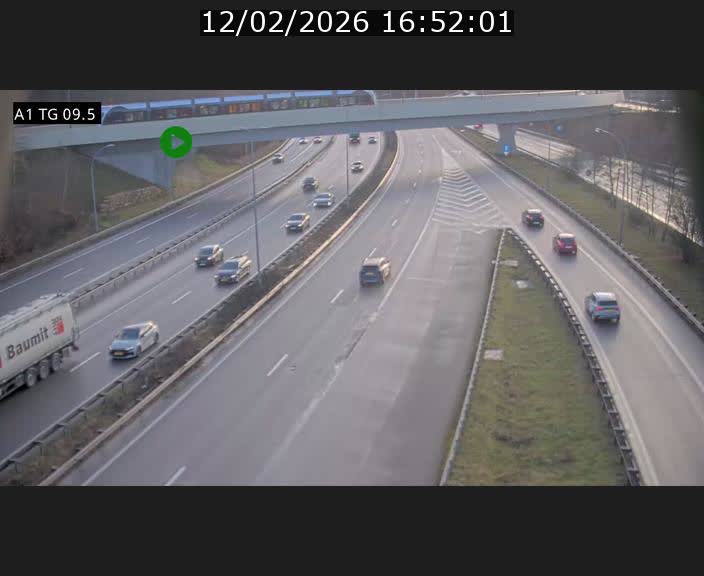 <h2>Traffic live webcam Luxembourg Jonction Grünewald - A1 direction Luxembourg-ville - BK 9.5</h2>