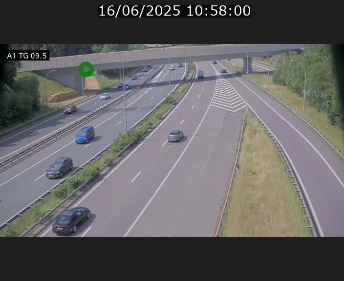 Traffic live webcam Luxembourg Jonction Grünewald - A1 direction Luxembourg-ville - BK 9.5