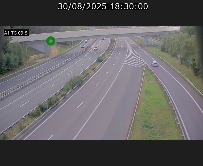 <h2>Traffic live webcam Luxembourg Jonction Grünewald - A1 direction Luxembourg-ville - BK 9.5</h2>