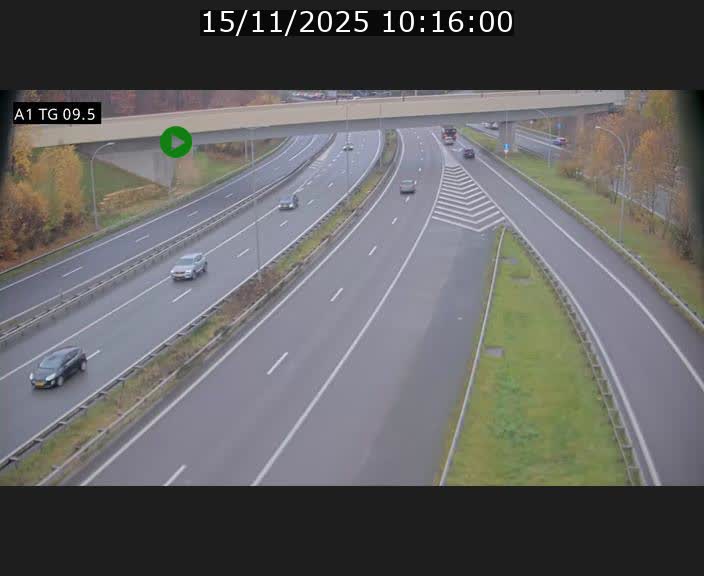 Traffic live webcam Luxembourg Jonction Grünewald - A1 direction Luxembourg-ville - BK 9.5