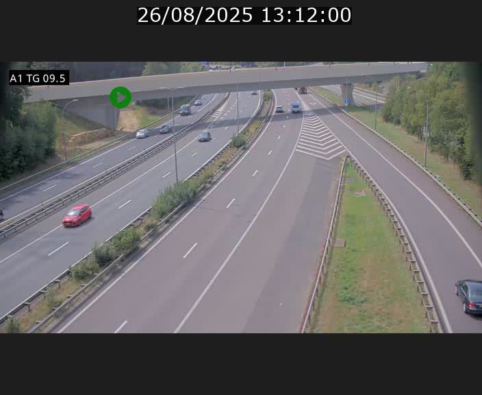 <h2>Traffic live webcam Luxembourg Jonction Grünewald - A1 direction Luxembourg-ville - BK 9.5</h2>