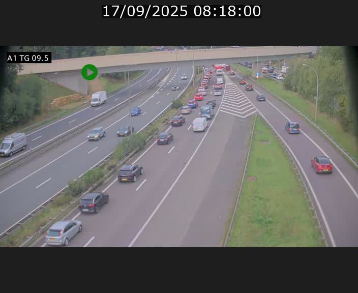 Traffic live webcam Luxembourg Jonction Grünewald - A1 direction Luxembourg-ville - BK 9.5