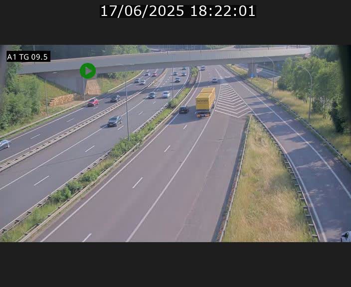 Traffic live webcam Luxembourg Jonction Grünewald - A1 direction Luxembourg-ville - BK 9.5