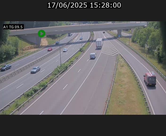 Traffic live webcam Luxembourg Jonction Grünewald - A1 direction Luxembourg-ville - BK 9.5