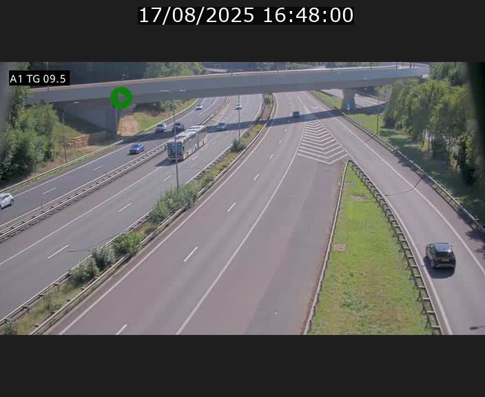 <h2>Traffic live webcam Luxembourg Jonction Grünewald - A1 direction Luxembourg-ville - BK 9.5</h2>
