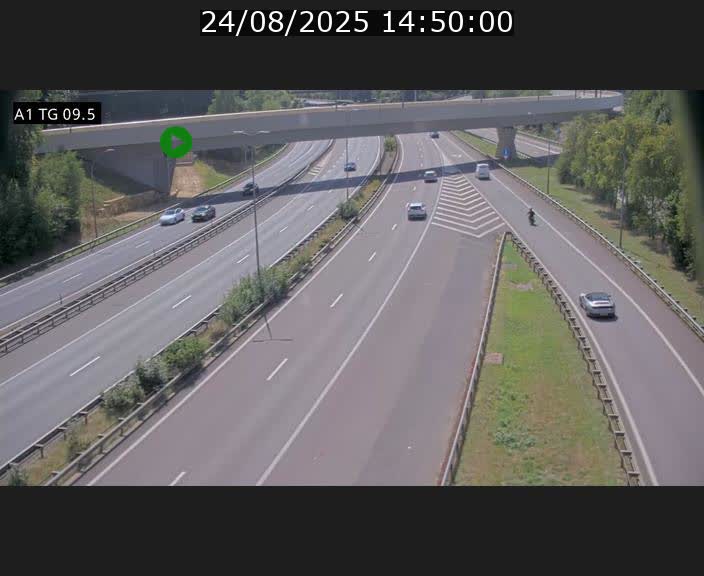 <h2>Traffic live webcam Luxembourg Jonction Grünewald - A1 direction Luxembourg-ville - BK 9.5</h2>