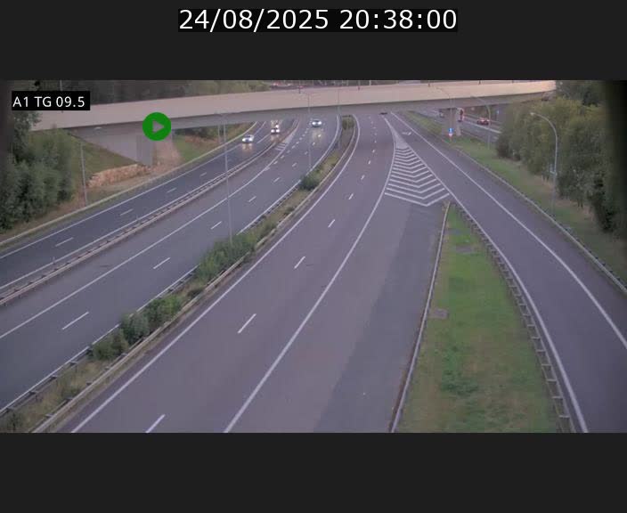 <h2>Traffic live webcam Luxembourg Jonction Grünewald - A1 direction Luxembourg-ville - BK 9.5</h2>