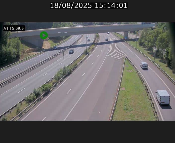 <h2>Traffic live webcam Luxembourg Jonction Grünewald - A1 direction Luxembourg-ville - BK 9.5</h2>