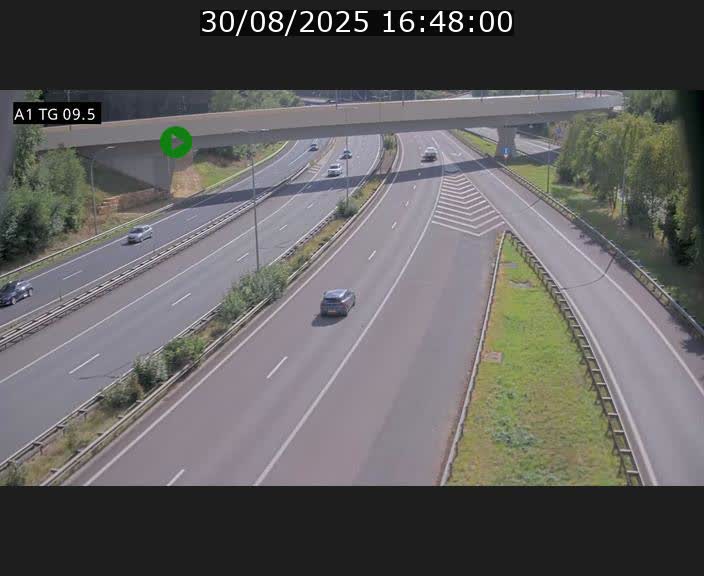 <h2>Traffic live webcam Luxembourg Jonction Grünewald - A1 direction Luxembourg-ville - BK 9.5</h2>