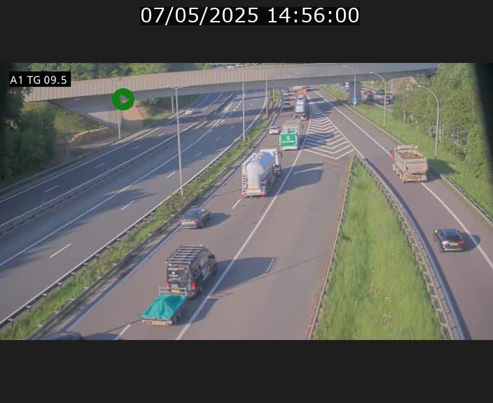 Traffic live webcam Luxembourg Jonction Grünewald - A1 direction Luxembourg-ville - BK 9.5