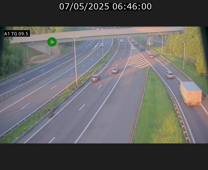 Traffic live webcam Luxembourg Jonction Grünewald - A1 direction Luxembourg-ville - BK 9.5