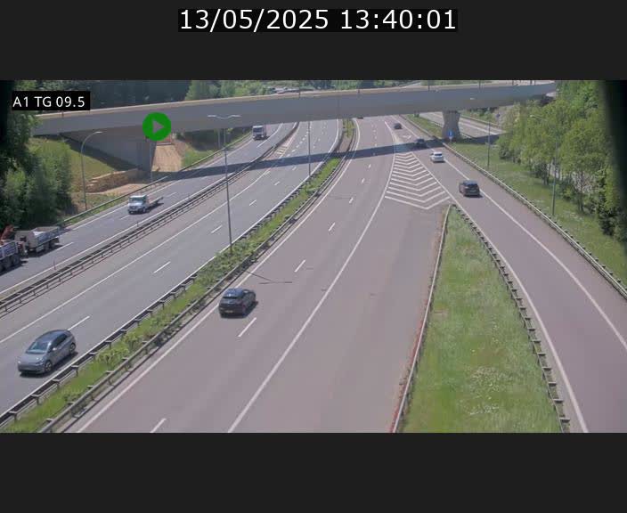 Traffic live webcam Luxembourg Jonction Grünewald - A1 direction Luxembourg-ville - BK 9.5