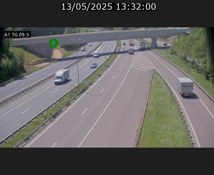Traffic live webcam Luxembourg Jonction Grünewald - A1 direction Luxembourg-ville - BK 9.5