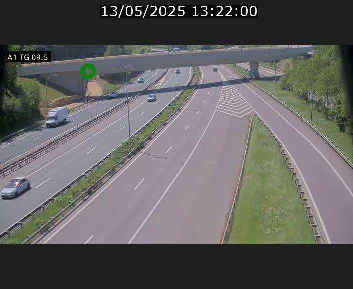 Traffic live webcam Luxembourg Jonction Grünewald - A1 direction Luxembourg-ville - BK 9.5
