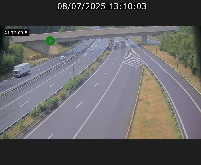Traffic live webcam Luxembourg Jonction Grünewald - A1 direction Luxembourg-ville - BK 9.5
