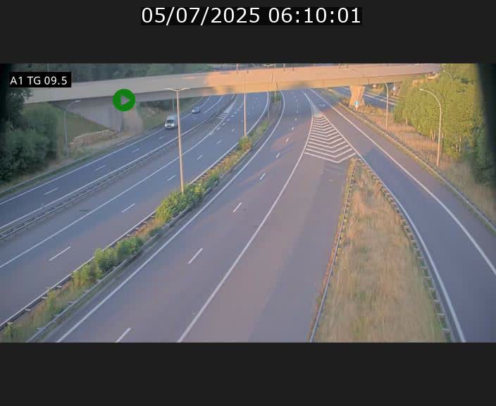 Traffic live webcam Luxembourg Jonction Grünewald - A1 direction Luxembourg-ville - BK 9.5