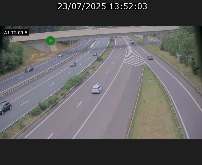 Traffic live webcam Luxembourg Jonction Grünewald - A1 direction Luxembourg-ville - BK 9.5