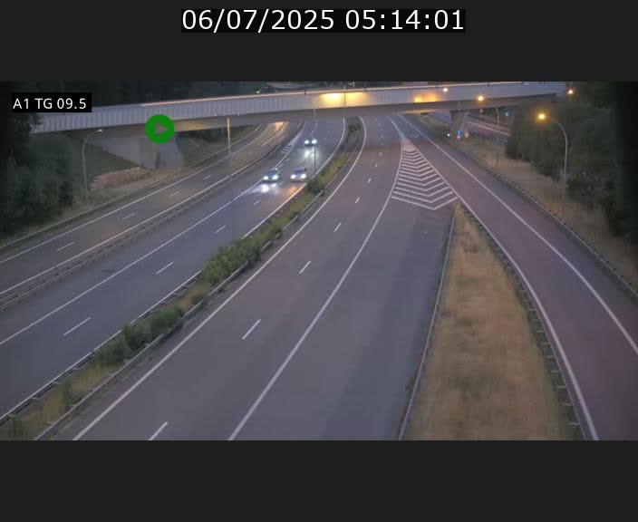 Traffic live webcam Luxembourg Jonction Grünewald - A1 direction Luxembourg-ville - BK 9.5