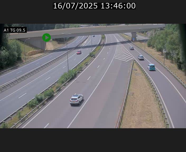 Traffic live webcam Luxembourg Jonction Grünewald - A1 direction Luxembourg-ville - BK 9.5