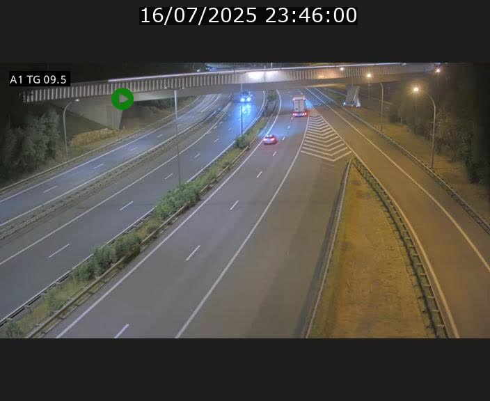 Traffic live webcam Luxembourg Jonction Grünewald - A1 direction Luxembourg-ville - BK 9.5